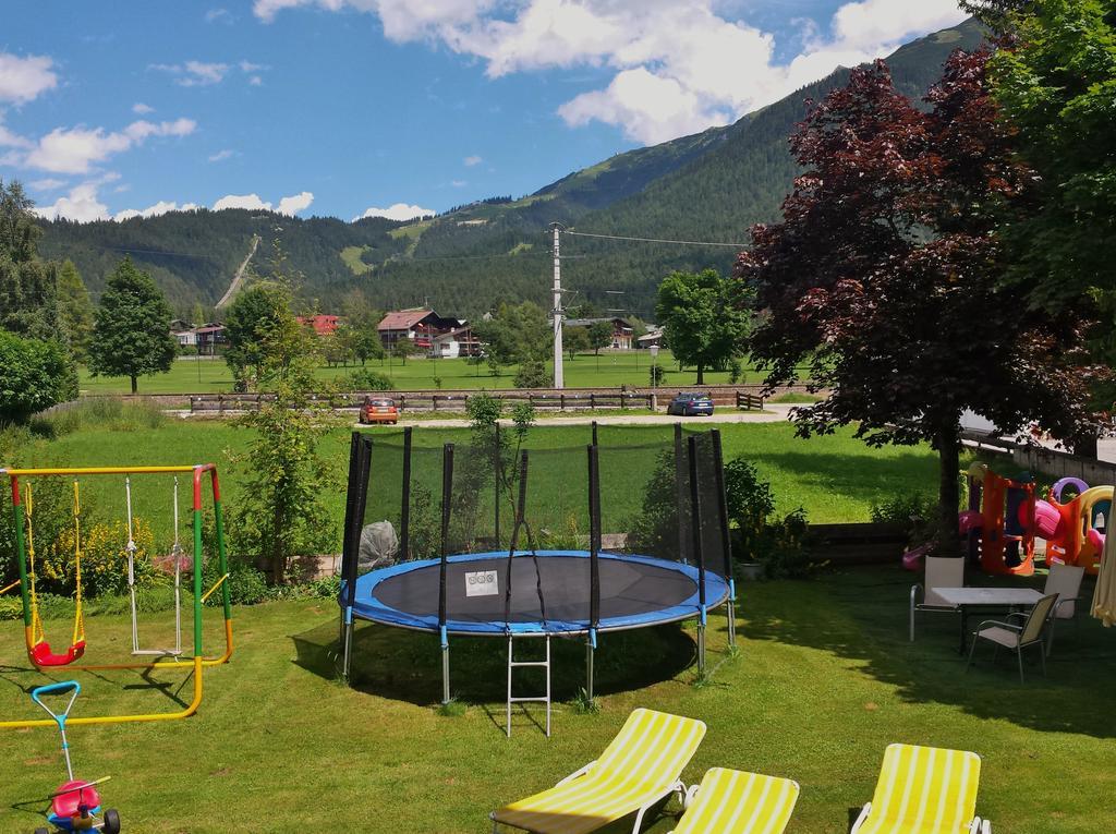 Hotel Cristallago Seefeld in Tirol Bagian luar foto