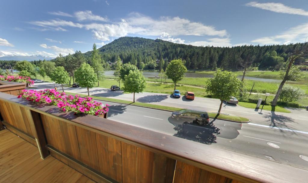Hotel Cristallago Seefeld in Tirol Bagian luar foto