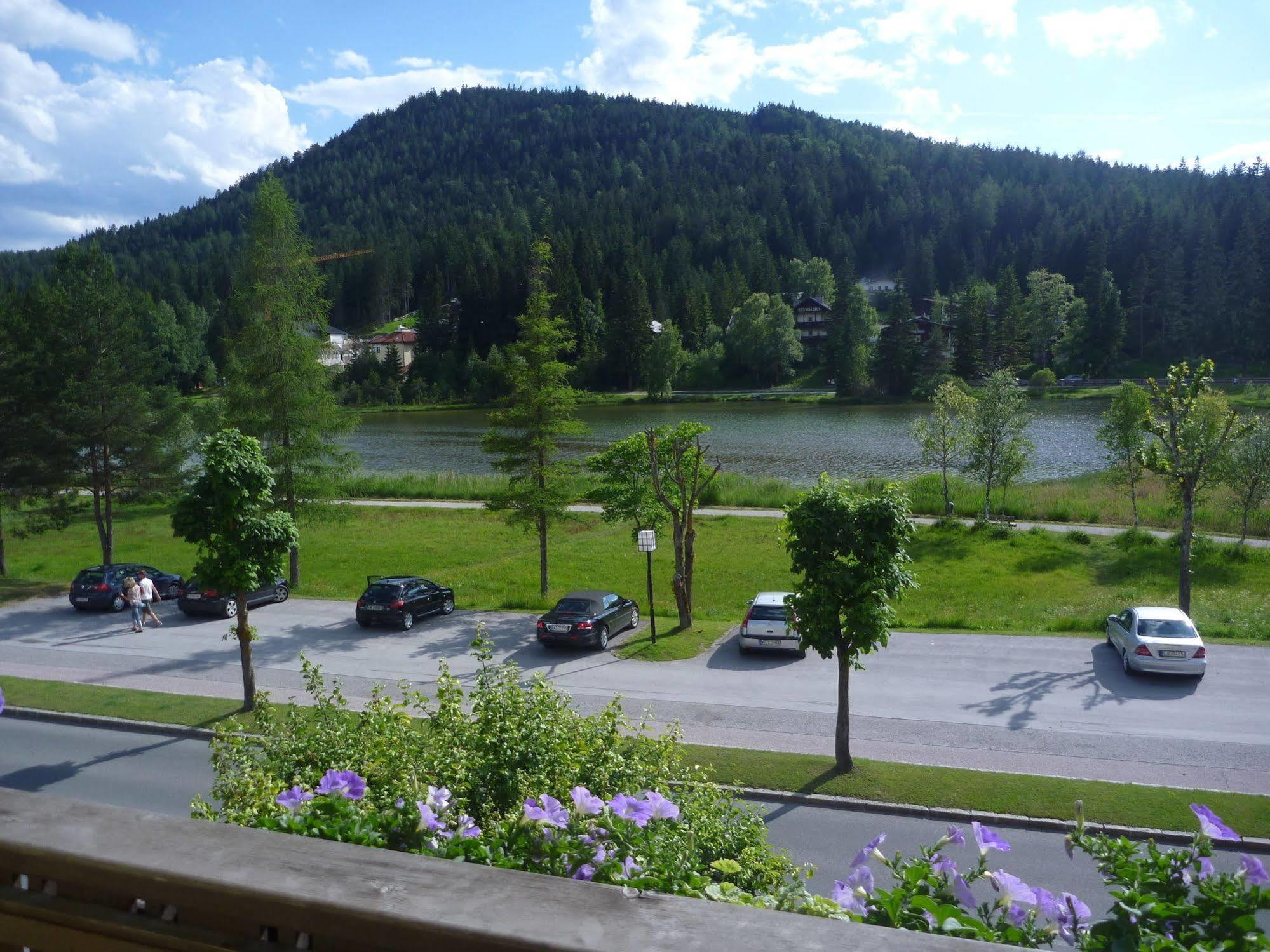 Hotel Cristallago Seefeld in Tirol Bagian luar foto