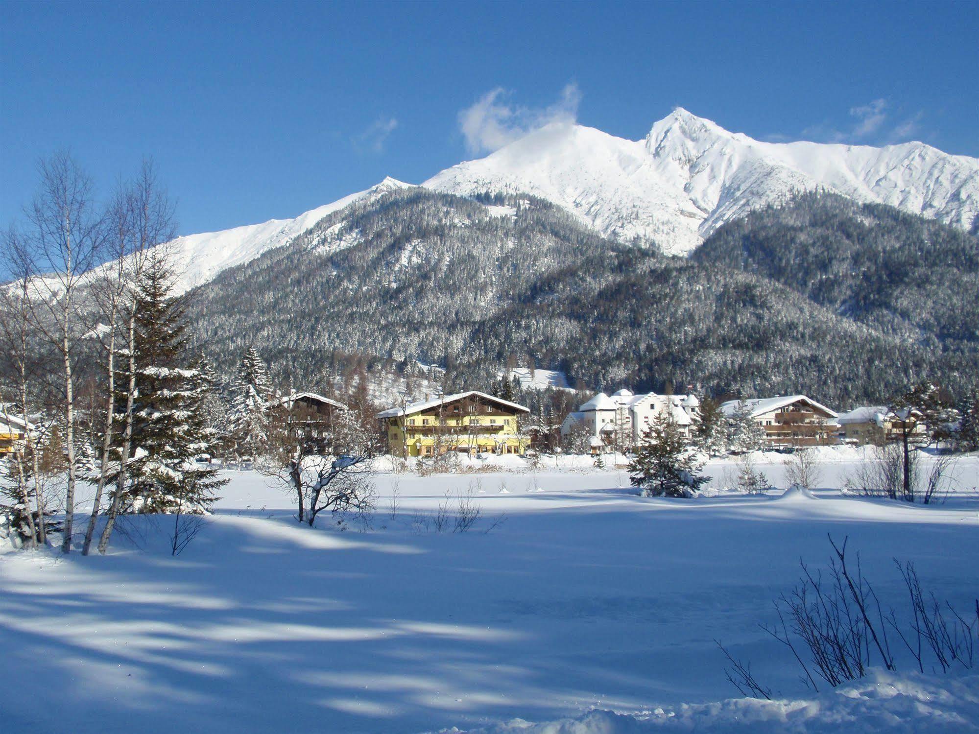 Hotel Cristallago Seefeld in Tirol Bagian luar foto