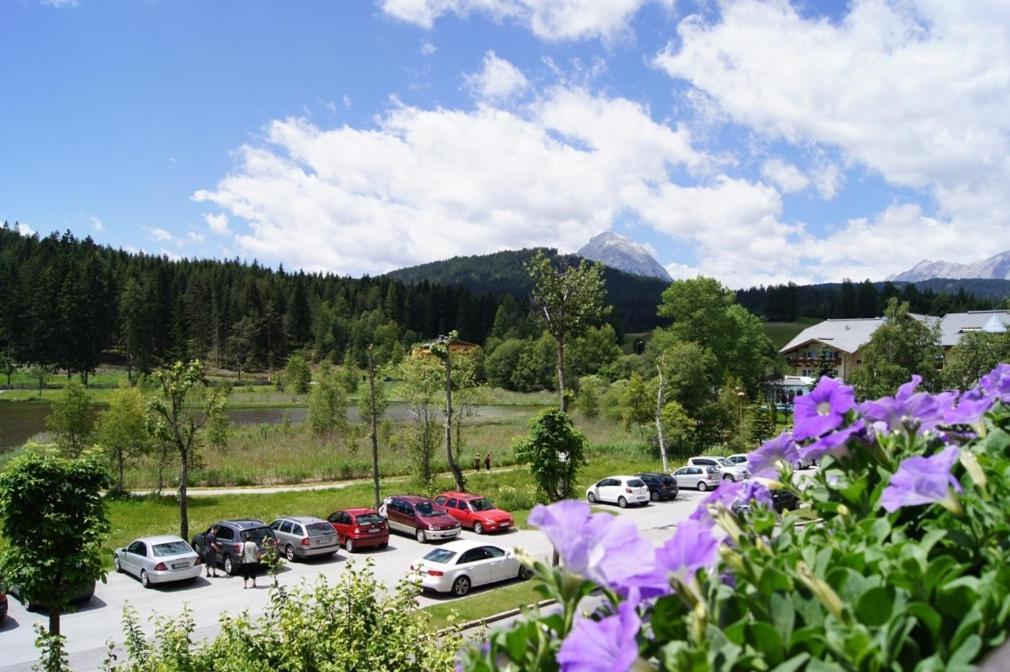 Hotel Cristallago Seefeld in Tirol Ruang foto